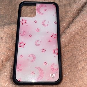 i phone 11 pro max wildflower case!! used once brand new